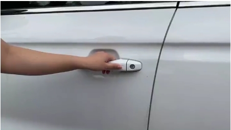 Exterior door handle.png
