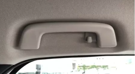 The function of the coat and hat hangers in the car interior